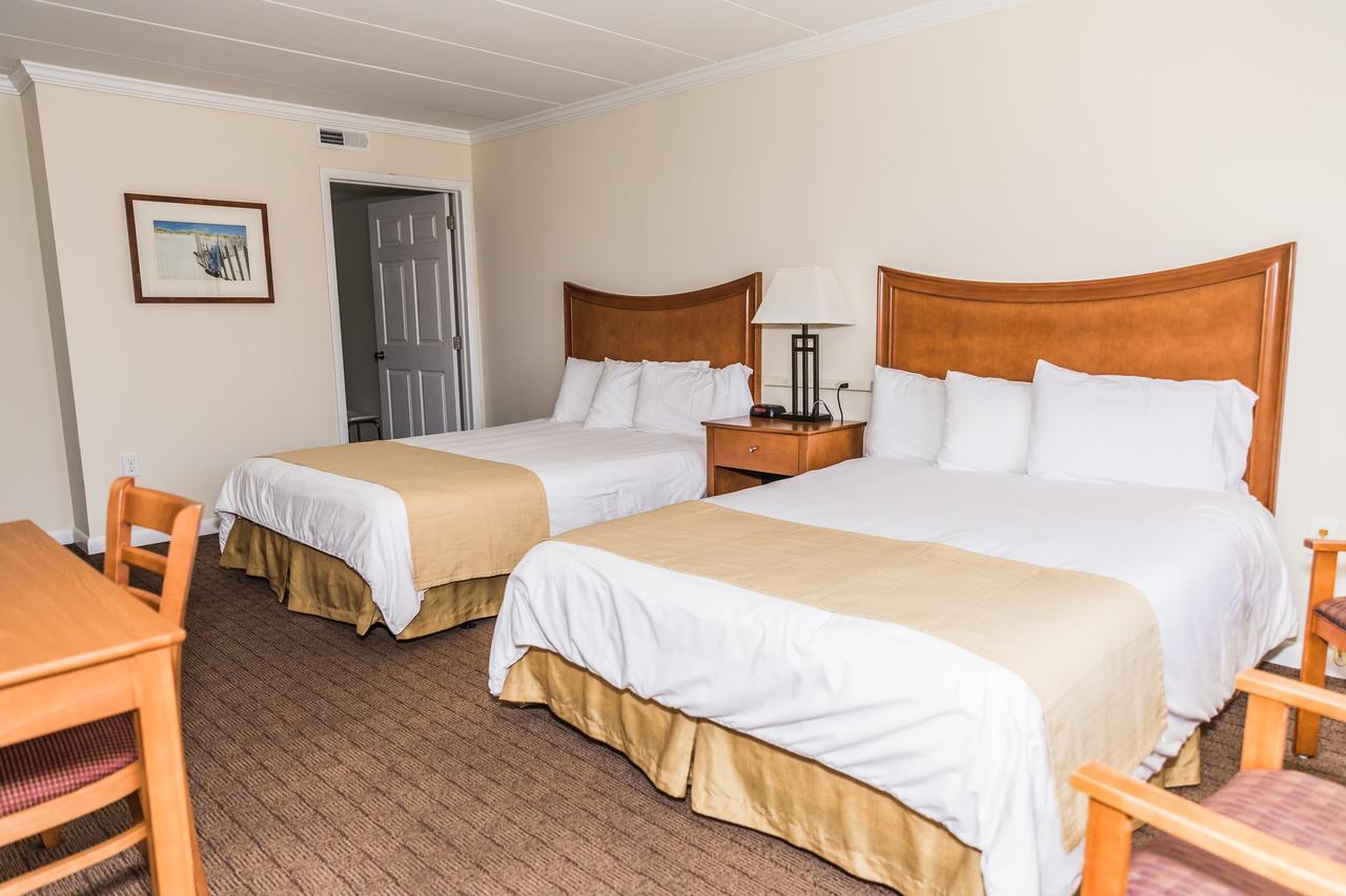 Desert Sand Resort Avalon Bagian luar foto